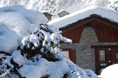 Case Gran Paradiso Rhemes Saint Georges
