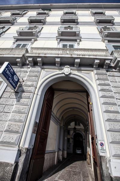Hotel Ausonia
