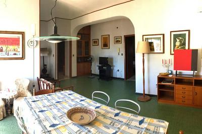 Living House