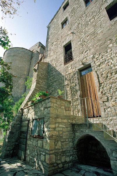 Town House with Garden and Piano