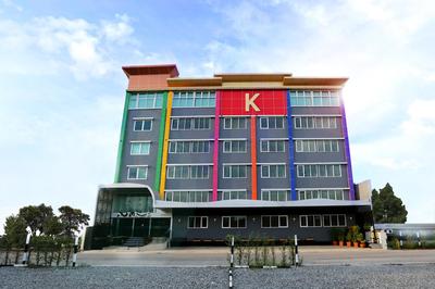 RoomQuest Suvarnabhumi Airport Romklao Soi 6