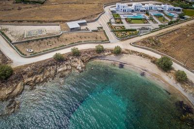 Aelia Paros Beachfront Villas