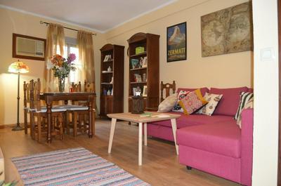 Romantic apartment with free parking