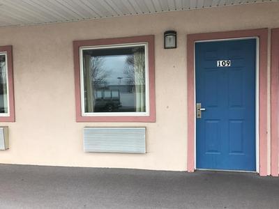 Mayfair Motel, Zdjęcie 2