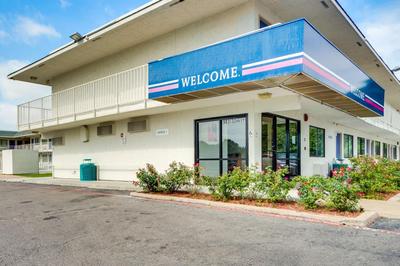 Avera Suites, Photo 2