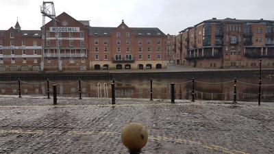 Lil's On The Waterfront