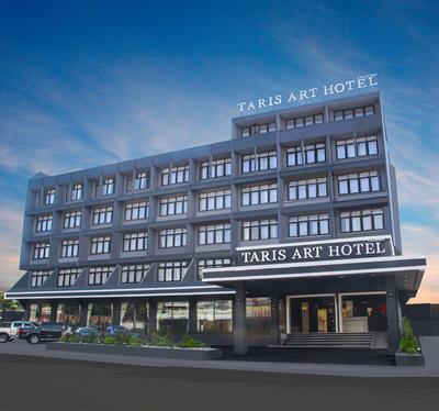 Taris Art Hotel Phrae