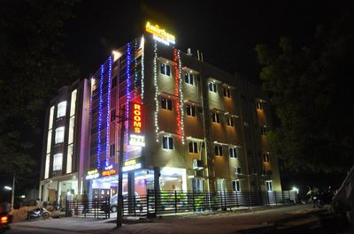 Hotel New Amirtham inn