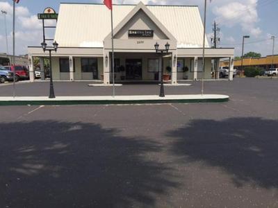 Houston Inn and Suites