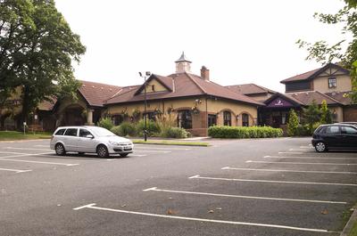 Premier Inn Glasgow East