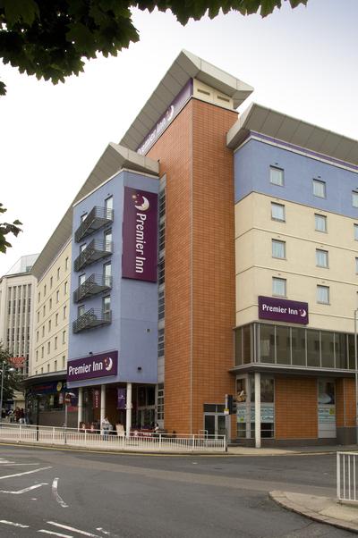 Premier Inn Sheffield City Centre Angel St