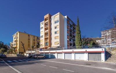 Jane Apartment by Irundo
