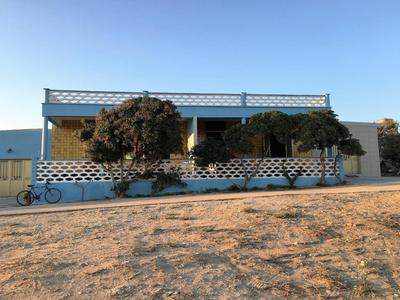 Villino Fascinoso by Holiday World
