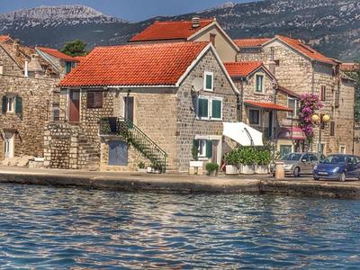 Old Fisherman House