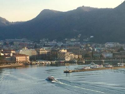 Executive Penthouse Como Condo sleeps 5 by Italian Apartments