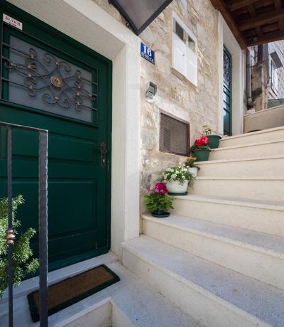 Apartments Sunce