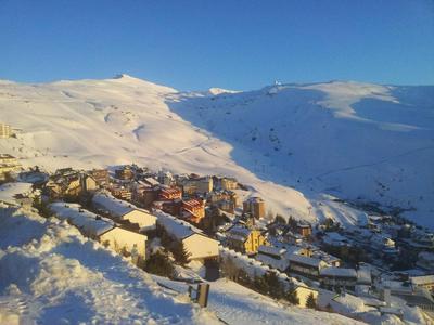 Sierra Nevada piso radiante wifi y parking gratuito