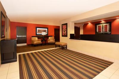 MainStay Suites Chicago Hillside