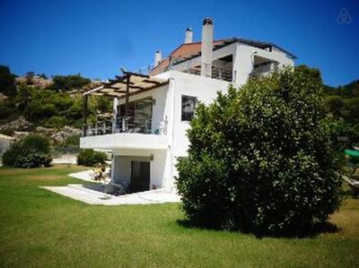 Marvelous house by the sea
