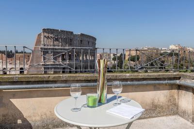 EVE Penthouse Colosseo