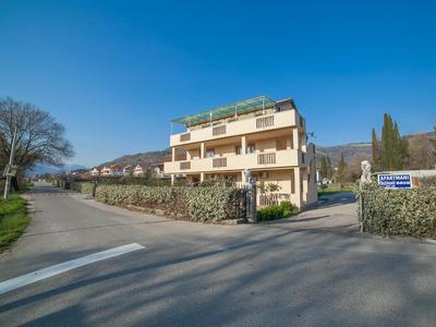 Apartments Ivo Bozinovic
