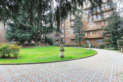Appartamento Rosso a Milano, vicino allo IEO