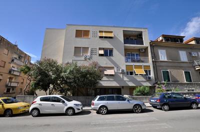 Apartments Rajna