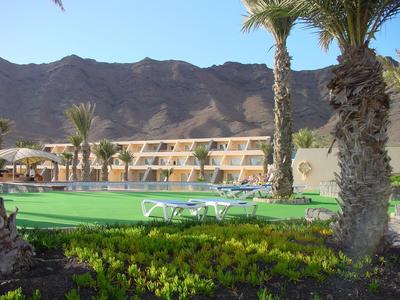 Lam Hotel Foya Branca