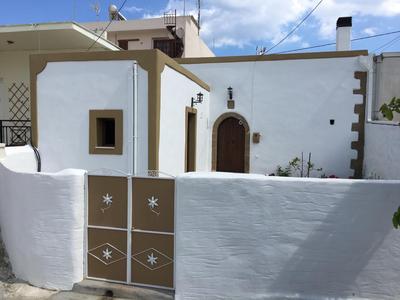 Anemos Traditional Villa