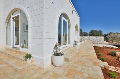 Villa Cristina by Raro Villas