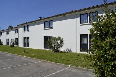 Hotel du Parc Euromédecine by AKENA