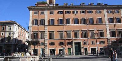 Piazza Colonna Apartment - Charme Holidays