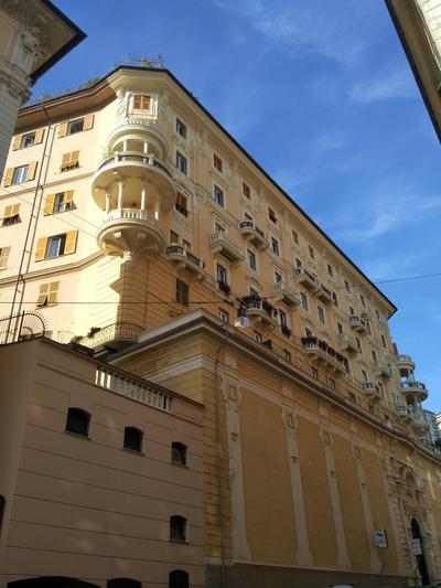 Home Genoa Hostel