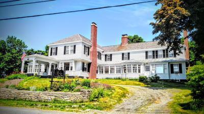 The Brewster Inn, Kuva 2