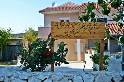 Apartments Maris
