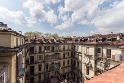 Accogliente mansarda a Porta Nuova