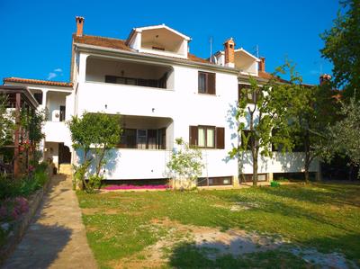 Nada Apartments