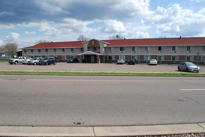 Super 8 by Wyndham Eau Claire WI