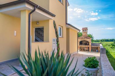 Apartment UNA 2