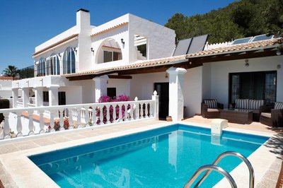 Can Carlos Ibiza