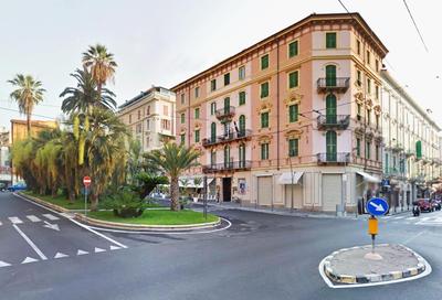 Mansarda luminosa in centro a Sanremo