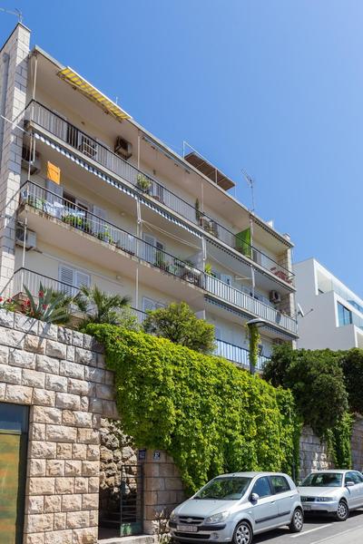 NORA APARTMENT by DuHomes