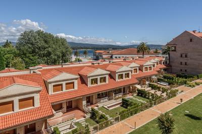 Apartamentos La Toja