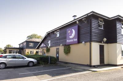 Premier Inn Cheltenham North West
