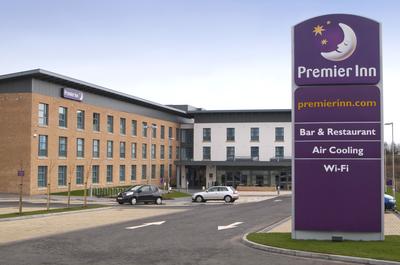 Premier Inn Edinburgh Airport - M9 Jct1