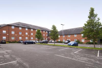 Premier Inn Leeds East