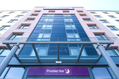 Premier Inn London Gatwick Manor Royal