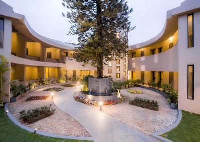 Sarovar Portico Lonavala