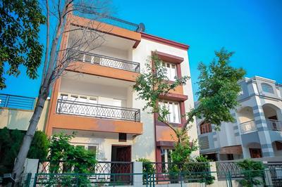 Elis Hospitality Service Ahmedabad