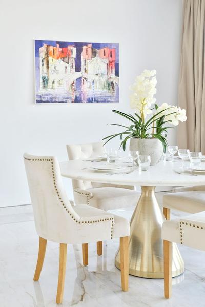 Contemporary 2 BR in Bluewaters Island